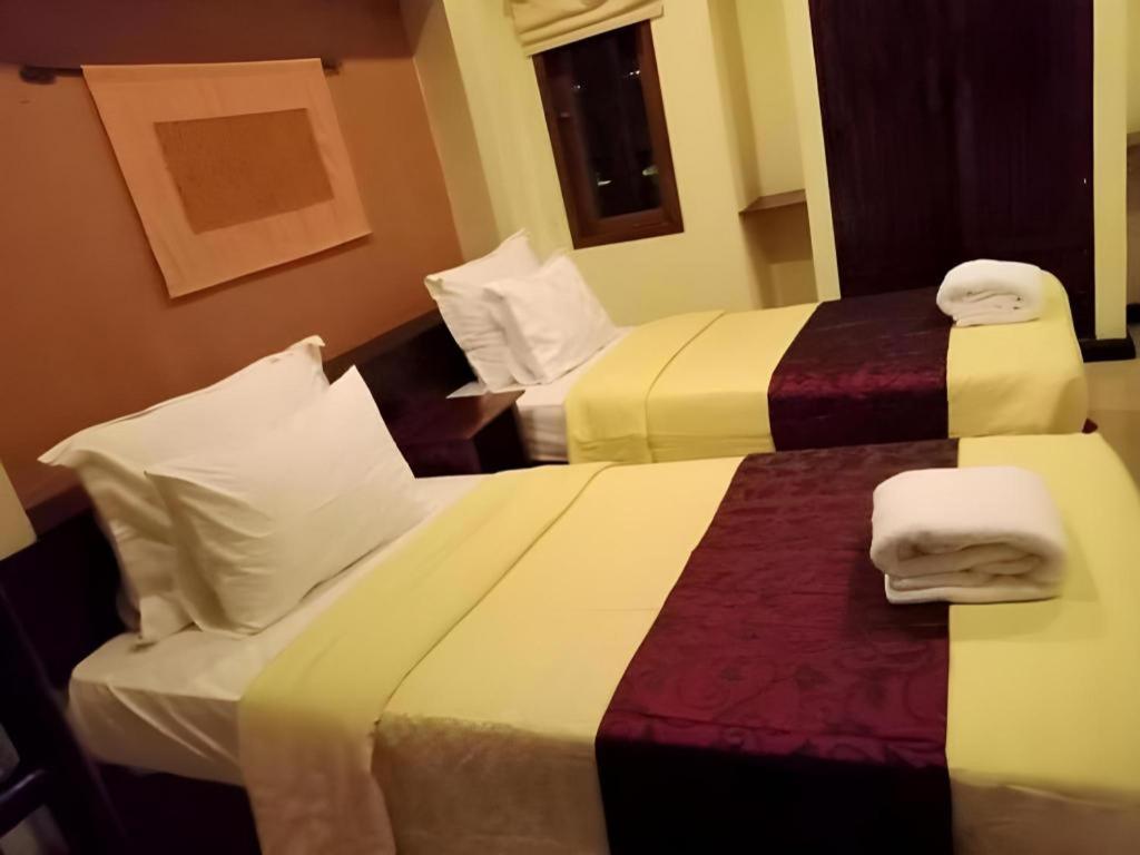 Tanjung Lesung Beach Hotel Exterior foto